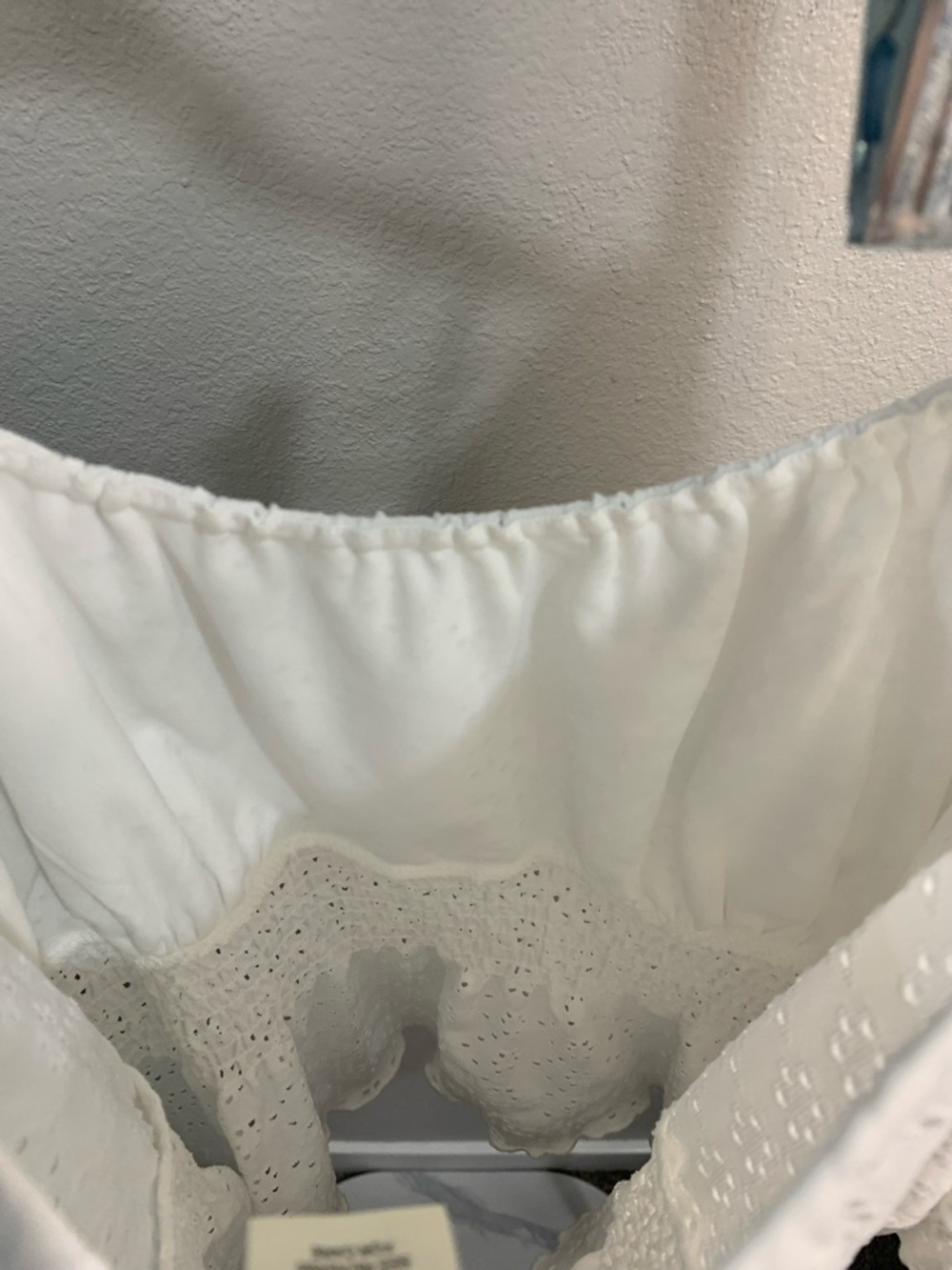 URBAN Romantics White Eyelet Smocked Peasant Top - Picture 6 of 7